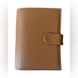 NWOT Luxe Pebbled Leather Planner/ Budget Binder